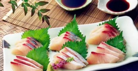 哪些淡水鱼制作生鱼片效果更好？推荐肉质鲜美的生鱼片？