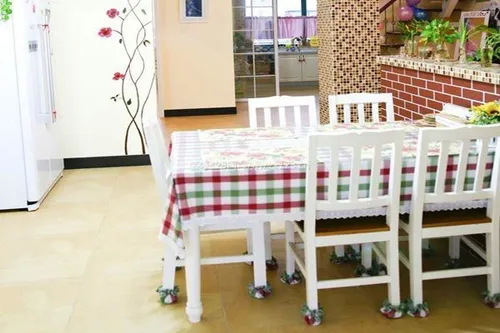 巧妙运用桌布 为餐厅增添色彩 (餐厅设计)