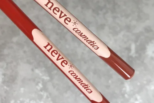 neve cosmetics唇膏笔可以直接用吗 neve 