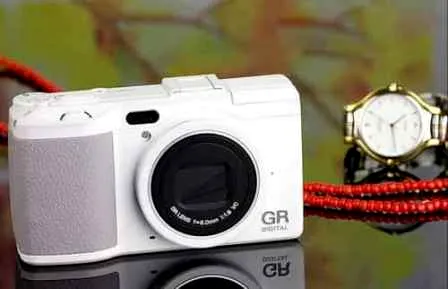 理光GRD IV白色相机评测 难以割舍的小清新