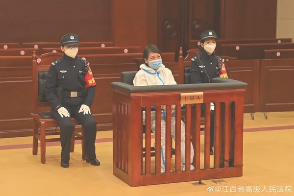 劳荣枝家属：确定死刑复核辩护律师(家属称劳荣枝听到二审判决后神情很失望！律师将准备申诉材料)