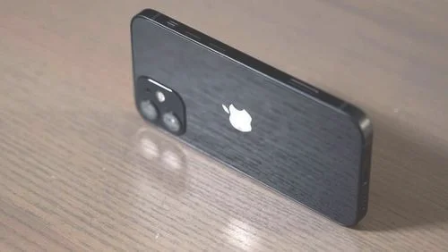 iphone12侧面长条是什么？苹果终于承认：这是屏幕黑科技