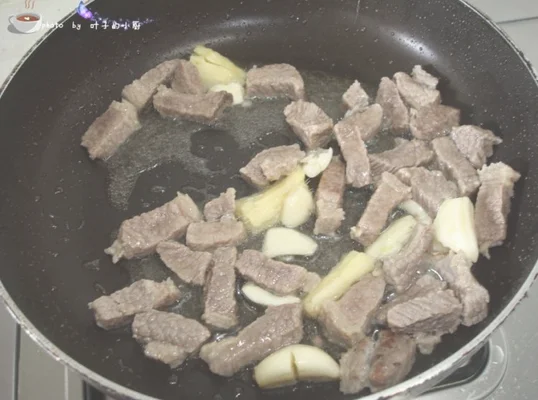 土豆炖牛肉的做法步骤7