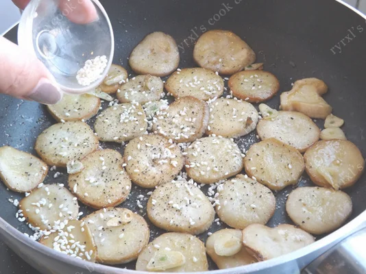 橄榄油香煎杏鲍菇的做法步骤8