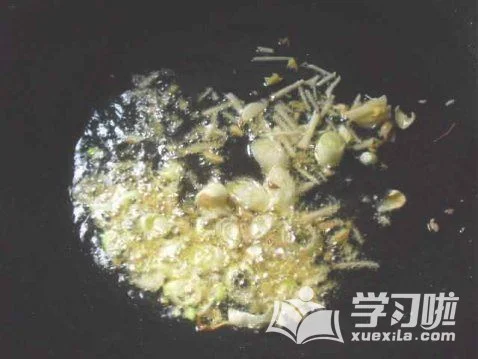 香菇木耳肉打卤面的做法步骤5