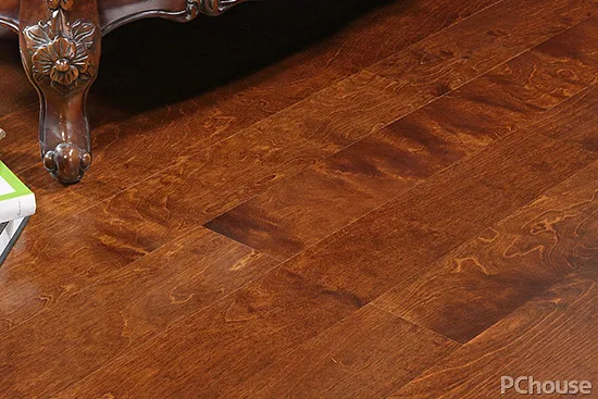 旧地板翻新全攻略 实木地板日常保养清洁_