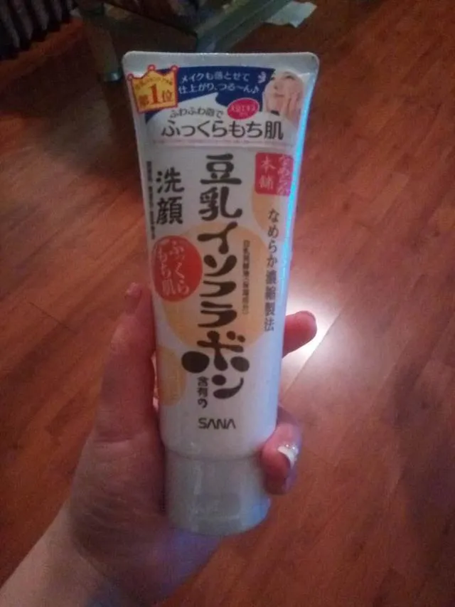 日本豆乳洗面奶怎么样(豆乳洗面奶碱性太