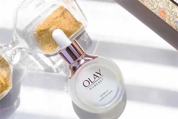 olay流光瓶适合什么年龄 olay流光瓶油皮能用吗