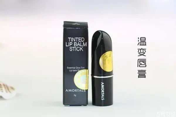 amortals温变唇膏好用吗 尔木萄变色润唇膏