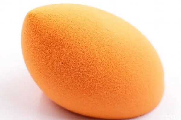 美妆蛋可以用来干什么 美妆蛋可以用来涂防晒霜吗