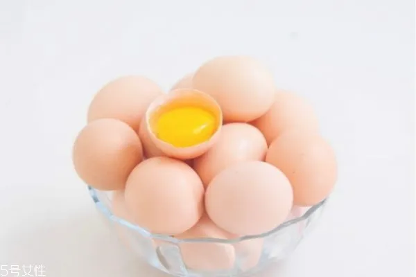 鸡蛋面膜做法大全 鸡蛋面膜的美容功效